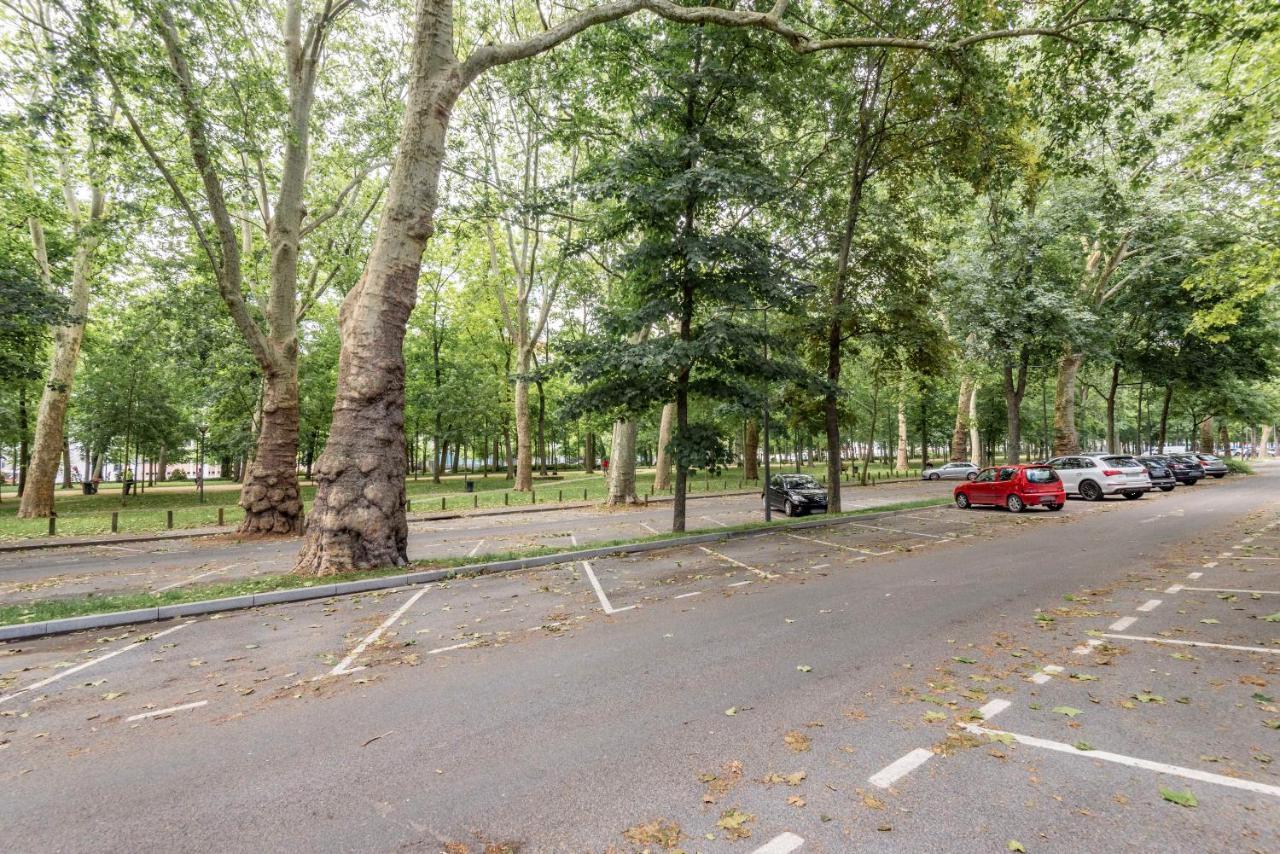 Moet Appartamento Reims Esterno foto
